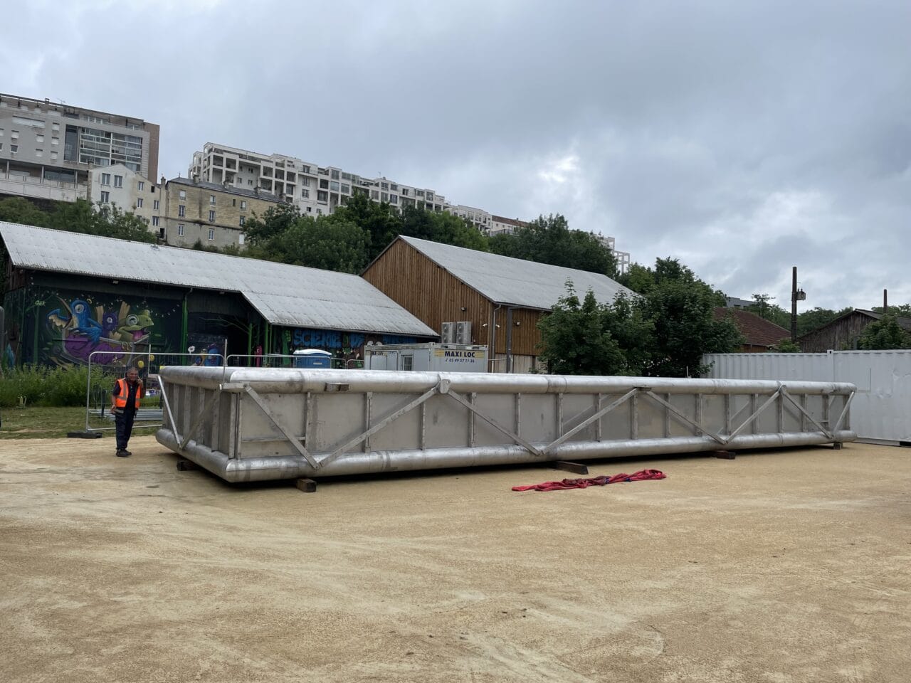 Création d'une piscine tout en Inox. Ville de Poitiers (86)