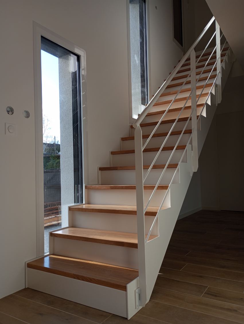 Garde Corps escalier : Trouvez le Modèle Parfait pour Votre Projet
